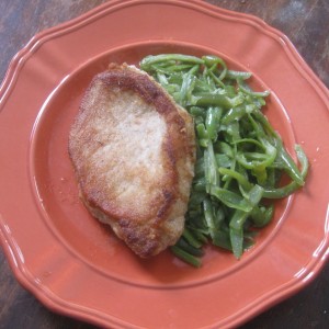 Coconut-Crusted Pork with green beans