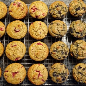 cranberry and blueberry muffins
